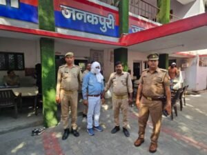 सहारनपुर21 अप्रैल 26*20 हजार की रिश्वत लेते कृषि विभाग का कर्मचारी रंगे हाथ गिरफ्तार