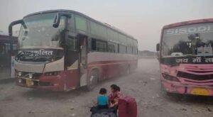 भागलपुर24अप्रैल26*रिक्शाडीह बस स्टैंड में अव्यवस्था, यात्रियों को हो रही भारी परेशानी