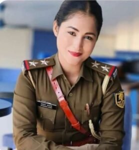 पूर्णिया बिहार 24 अप्रैल 26 *वर्दी में रील्स पड़ी महंगी: महिला थानाध्यक्ष शबाना आजमी सस्पेंड, मुख्यालय की SOP का उल्लंघन*