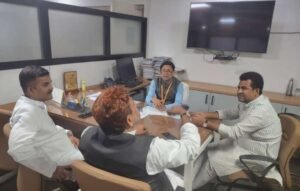 पूर्णिया बिहार 27 अप्रैल26 आंधी ने उजाड़े खेत-घर: विधायक गुलाम सरवर ने मांगा मुआवजा*