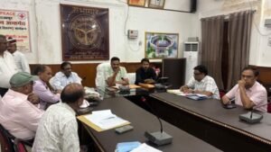 मिर्जापुर २१ अप्रैल २६*विशेष संचारी रोग नियंत्रण अभियान की समीक्षा बैठक कर प्रगति के बारे में ली जानकारी*