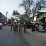 मथुरा 21 अप्रैल26 *क्षेत्राधिकारी मांट द्वारा सुरक्षा के दृष्टिकोण मांट क्षेत्र में पैदल गश्त*