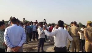 मथुरा 10 अप्रैल 26* वृंदावन यमुना नदी केसी घाट पर एक नाव दुर्घटनाग्रस्त*