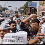 लखनऊ 22 अप्रैल 26*लखनऊ में 69000 शिक्षक भर्ती के शिक्षकों ने किया जोरदार प्रदर्शन।