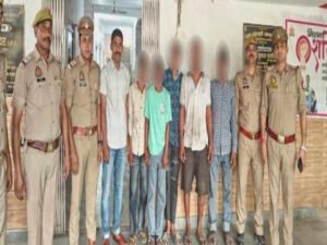 मथुरा 8 अप्रैल 26*थाना कोतवाली जनपद मथुरा पुलिस द्वारा 02 वाहन चोर /अभियुक्तगण को गिरफ्तार किया गया।*