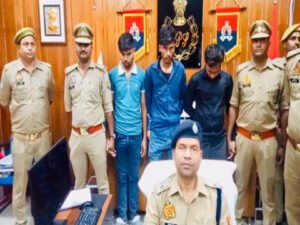 लखनऊ 1 अप्रैल २६ * बीते दिनों के अंतर्गत शराब व्यापारी के साथ हुई लूट का पुलिस ने आज किया खुलाशा ।