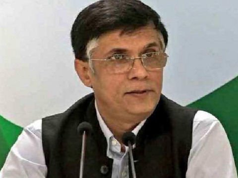 नई दिल्ली ८ अप्रैल २६ * तीनों दूतावासों ने पवन खेड़ा द्वारा दिखाए गए हिमंता की पत्नी के पासपोर्ट को फर्जी बता दिया है l