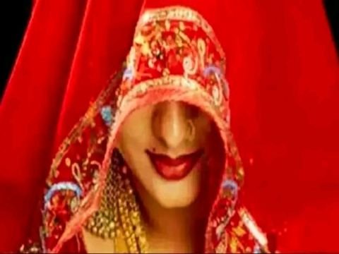 अमरोहा१३ अप्रैल २६ *  एक दुल्हन के लिए पहुंच गईं दो बारातें, पुलिस की मौजूदगी में हुआ निकाह; जानें कौन बना शौहर?