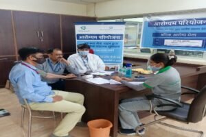 कानपुर देहात, 01 मई 2026*लेबर डे पर KPJ डिस्ट्रीब्यूटर्स में स्वास्थ्य मेले का आयोजन, 70 श्रमिकों का हुआ परीक्षण*