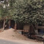 कौशाम्बी1 मई26*अधिकारियों की गोद में खेल रहे हैं सरकारी जमीन कब्जा करने वाले भूमाफिया*