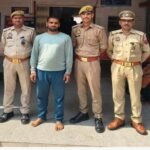 मथुरा 2 मई 26*थाना बल्देव पुलिस टीम द्वारा 01 वांछित अभियुक्त को किया गिरफ्तार ।*