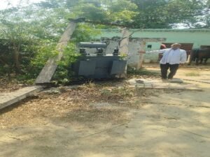 सुल्तानपुर3मई26*अधीक्षण अभियंता ने दिए जांच कर ट्रांसफार्मर हटाने के आदेश*