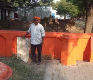 कौशाम्बी3मई26*शिव मंदिर की साफ सफाई करने वाले को अराजक तत्व कर रहे परेशान*