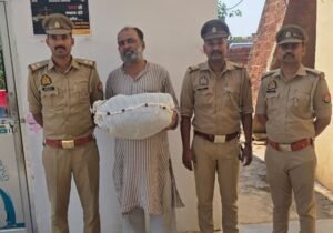 कानपुर नगर 4मई26*गांजे की हरियाली में उगते सूरज को अरौल पुलिस ने देर रात डूबा दिया,,*