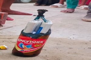 सतना12मई26*सतना के तिवनी गांव में घर के बाहर मिला कमर्शियल बम, मचा हड़कंप*
