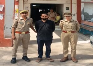 मथुरा 15 मई 26*गैर इरादतन हत्या के अभियोग में वाँछित अभियुक्त को किया गिरफ्तार ।*