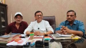 मिर्जापुर16मई26*यह सिर्फ पेपर लीक नहीं बल्कि सरकार का पूरा सिस्टम ही लीक है