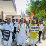 कौशाम्बी18मई26*बैलगाड़ी के साथ जिला मुख्यालय पर कांग्रेस ने किया प्रदर्शन*
