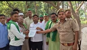 हरदोई19मई26*शाहाबाद तहसील में किसानों की समस्याओं को लेकर जिलाधिकारी को सौंपा गया ज्ञापन*