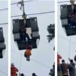 जम्मू कश्मीर25*गोंडोला (केबल कार) सेवा के बीच हवा में रुकने से करीब 300 पर्यटक फंस गए।