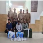 मथुरा 26 मई 26*थाना कोतवाली पुलिस द्वारा 04 मादक पदार्थ तस्कर/वाहन चोरों को किया गिरफ्तार ।*