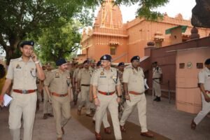 मथुरा 28 मई 26 *महानिदेशक पी.ए.सी. द्वारा जनपद मथुरा का भ्रमण*