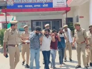 झाँसी31मई26*पीआरडी जवान को 44 थप्पड़ मारने के मामले में पुलिस ने 04 आरोपियों को गिरफ्तार किया