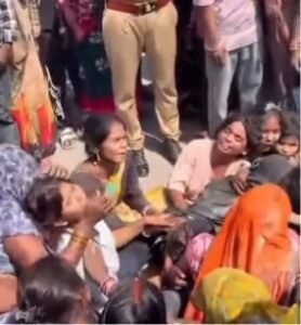 कौशांबी ९ मई २६*तेज रफ्तार डीसीएम ने बच्ची को मारी टक्कर मौके पर मौत*