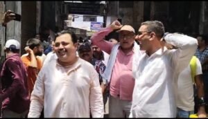 लखनऊ20मई26* देशभर में आज मेडिकल स्टोर बंद,ऑनलाइन दवा बिक्री के विरोध में दवा व्यापारियों का प्रदर्शन
