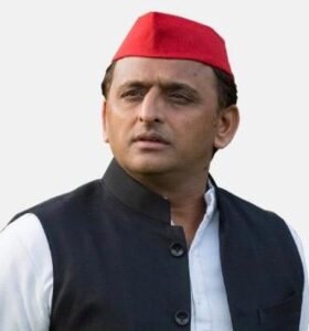 लखनऊ17मई26* उत्तर प्रदेश के पूर्व मुख्यमंत्री अखिलेश यादव का ट्वीट _प्रिय अधिवक्तागण,*