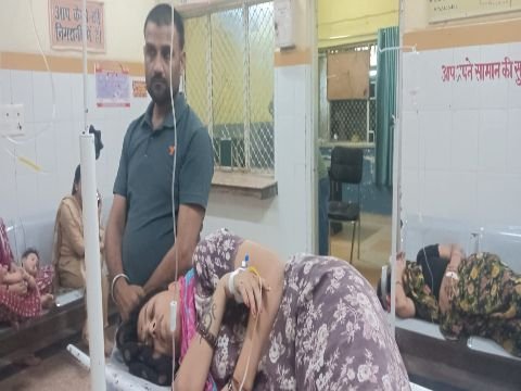 बांदा(उत्तर प्रदेश),१४ मई २६ *  अव्यवस्थाओं का शिकार ट्रामा सेंटर बाँदा के मरीज 