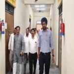 सुल्तानपुर ३० मई २६ * जिलाधिकारी महोदय द्वारा अंकारीपुर, दूबेपुर स्थित ई0वी0एम0/वी0वी0 पैट वेयर हाउस (स्ट्रांग रूम) का किया गया मासिक निरीक्षण।