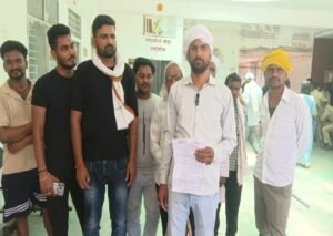 बांदा 6जून 26*गुरेह में 750 मीटर लिंक रोड निर्माण में धांधली का आरोप, ग्रामीण बोले – ‘2 महीने भी नहीं चलेगी सड़क’*