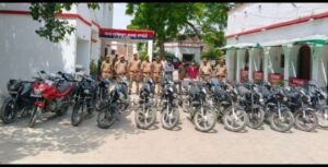 हरदोई8जून26* पुलिस को बड़ी सफलता अंतरजनपदीय वाहन चोर गिरोह के तीन सदस्य गिरफ्तार, 25 वाहन बरामद