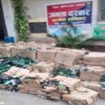 पूर्णिया10जून26*पुलिस की बड़ी कार्रवाई, DCM ट्रक से लाखों की अवैध अंग्रेजी शराब बरामद
