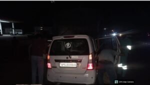 लखीमपुर खीरी16जून26*दर्दनाक सड़क हादसा, वैगनआर कार ट्रॉली में घुसी, 3 की मौत*