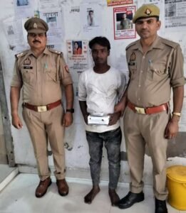 मथुरा 16 जून 26* “ऑपरेशन प्रहार” के तहत अभियुक्त को को 66 ग्राम एल्प्राजोलम पाउडर नाजायज सहित किया गिरफ्तार ।*