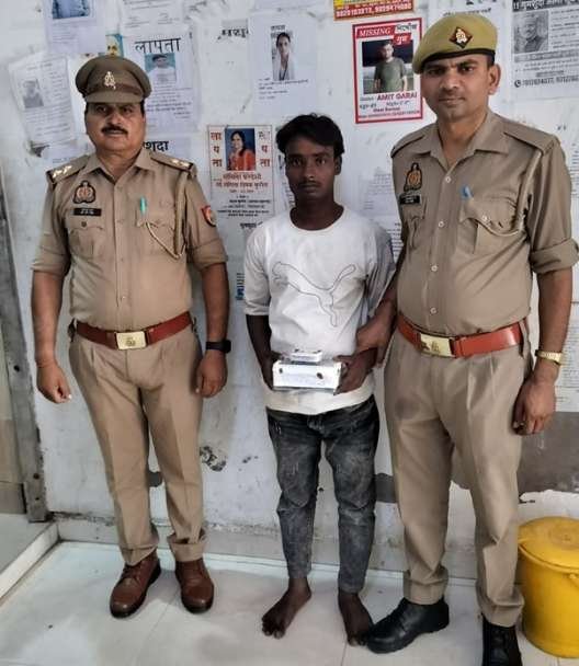 मथुरा 16 जून 26* “ऑपरेशन प्रहार” के तहत अभियुक्त को को 66 ग्राम एल्प्राजोलम पाउडर नाजायज सहित किया गिरफ्तार ।* मथुरा 16 जून 26* “ऑपरेशन प्रहार” के तहत अभियुक्त को को 66 ग्राम एल्प्राजोलम पाउडर नाजायज सहित किया गिरफ्तार ।*