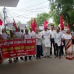 कानपुर नगर20जून26*आमेरकी नौ सेना द्वारा भारती नविको की हत्त्या के विरोध मे कानपुर के जिलाधिकारी को दिया ज्ञापन 