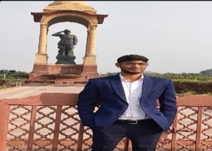 सुल्तानपुर21जून26*दरोगा के बाद अब पीसीएस अफसर बना बेटा, सुल्तानपुर के इस परिवार ने रचा नया इतिहास