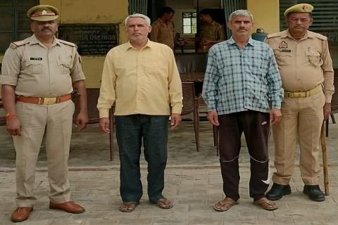 मथुरा 2 जून 26*थाना नौहझील पुलिस द्वारा हत्या के प्रयास के अभियोग में वांछित अभियुक्तगण को किया गिरफ्तार ।*