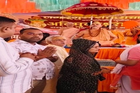 कानपूर नगर ०२ जून २०२६ *ज्योर्तिमठ के शंकराचार्य स्वामी अविमुक्तेश्वरानंद सरस्वती जी महाराज के नगर आगमन पर स्वागत व अभिनंदन