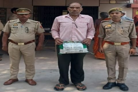 मथुरा 3 जून 26*थाना राया पुलिस द्वारा “ऑपरेशन प्रहार” के तहत 01 अभियुक्त को 661 ग्राम अवैध नशीला पदार्थ गांजा सहित किया गया गिरफ्तार ।*