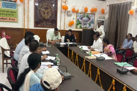 मिर्जापुर से बसन्त कुमार गुप्ता की रिपोर्ट यूपी आजतक  मिर्जापुर ३ जून २०२६ * 15 जून से 21 जून तक मनाया जाएगा योग सप्ताह-जनपद में 18 स्थलो पर होगा योग का कार्यक्रम 