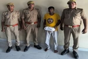 मथुरा 3 जून 26*थाना जैत पुलिस द्वारा “ऑपरेशन प्रहार” के तहत 01 अभियुक्त को 01 किलो 60 ग्राम अवैध नशीला पदार्थ गांजा के साथ किया गया गिरफ्तार ।*