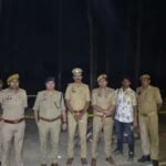 मथुरा 3 जुलाई 26* पुलिस मुठभेड़ के दौरान 01 बदमाश हुआ घायल व 01 बदमाश मौके से हुआ फरार जिसकी तलाश हेतु लगातार प्रयास किये जा रहे है।*