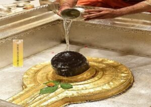 वाराणसी8जुलाई26*बाबा श्री काशी विश्वनाथ का दर्शन अब वाराणसी के निवासी सुबह 4:15 से रात्रि 10:45 के बीच में कभी भी कर सकते है*