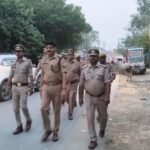 मथुरा 10 जुलाई 26 क्षेत्राधिकार माट द्वारा पुलिस बल के साथ पैदल गश्त:-*