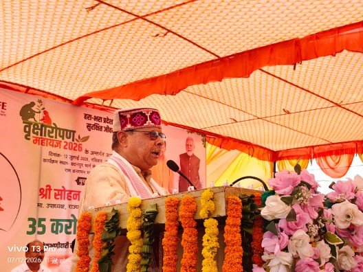 कौशाम्बी12जुलाई26*बदनपुर नौगीरा टोल प्लाजा पर जनप्रतिनिधियों ने किया पौधारोपण*