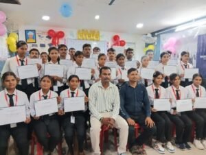 बांदा 13 जुलाई 26*नमो कंप्यूटर एजुकेशन सेंटर में प्रशिक्षणार्थियों को मिला प्रमाण पत्र और नियुक्ति पत्र, शत-प्रतिशत रोजगार का संकल्प*